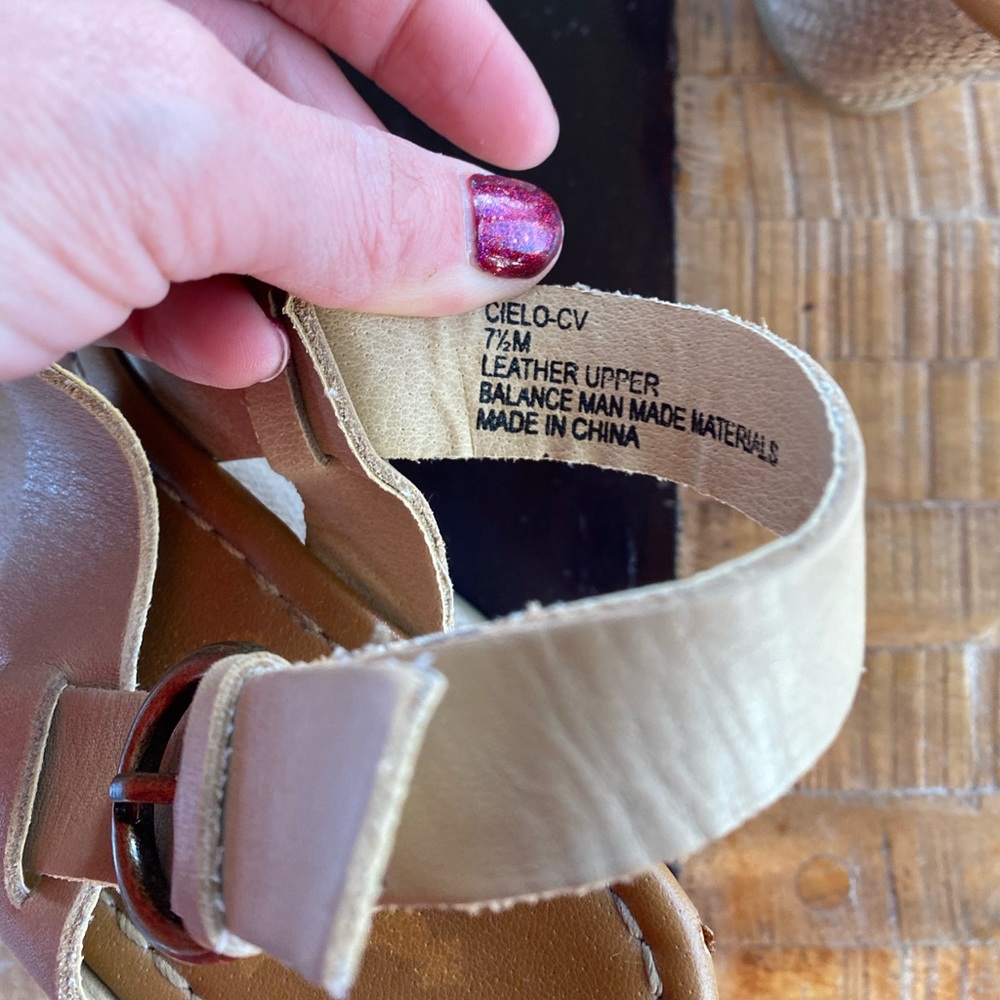 Versatile Wedges - Picture 7 of 9